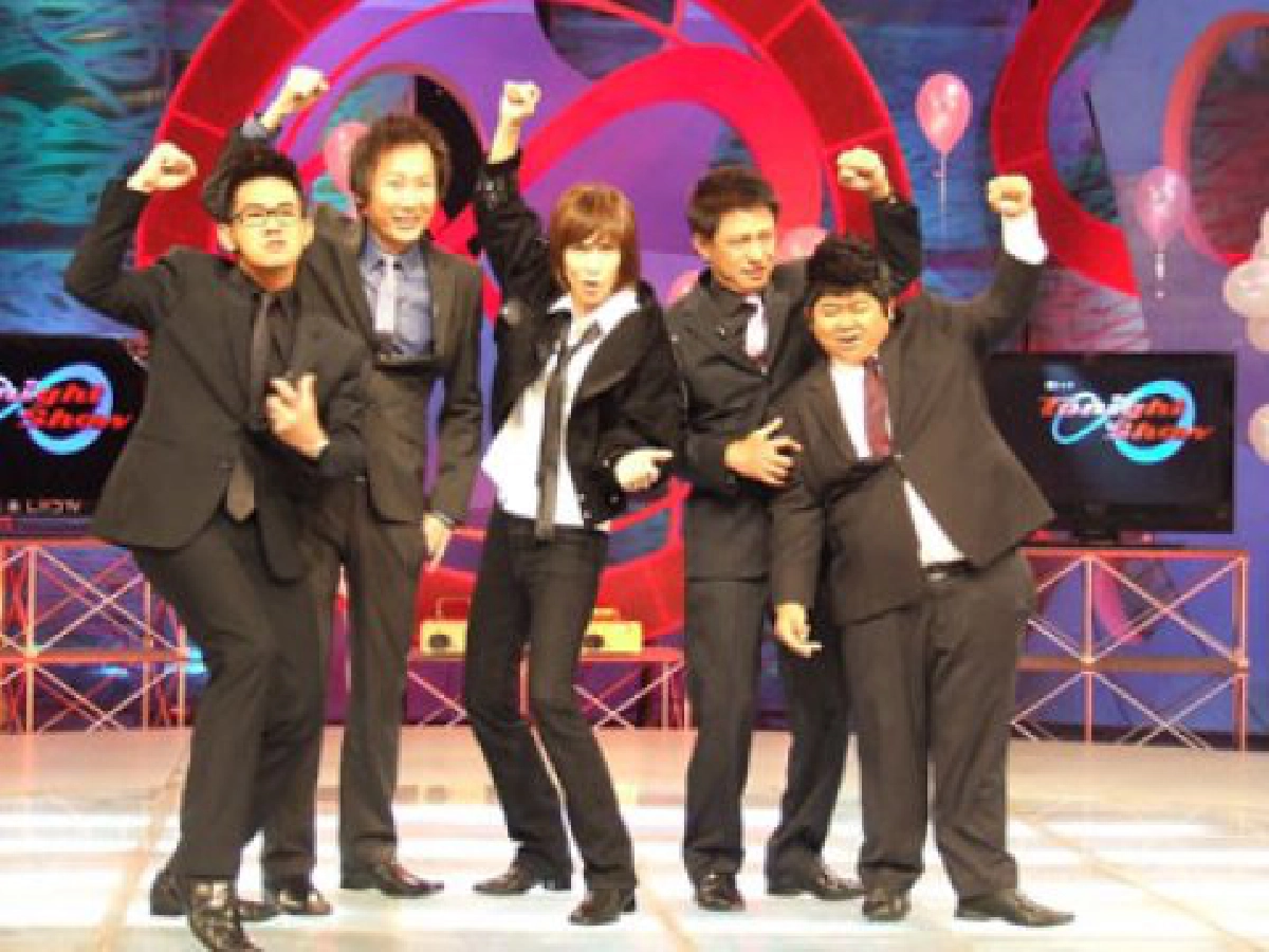 ไฮไลท์ทีวี (จันทร์ที่ 3 มกราคม 2554)
ไฮไลท์ทีวี (จันทร์ที่ 3 มกราคม 2554)