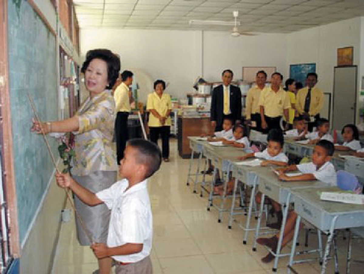 กระจายอำนาจ-ปชช.มีส่วนร่วมปฏิรูปศึกษาในฝัน"คุณหญิงกษมา" 