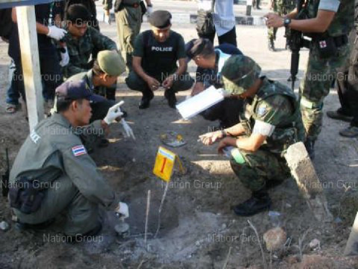 บึ้มชุดลาดตระเวนนราฯชาวบ้านเจ็บ1 บึ้มชุดลาดตระเวนนราฯชาวบ้านเจ็บ1