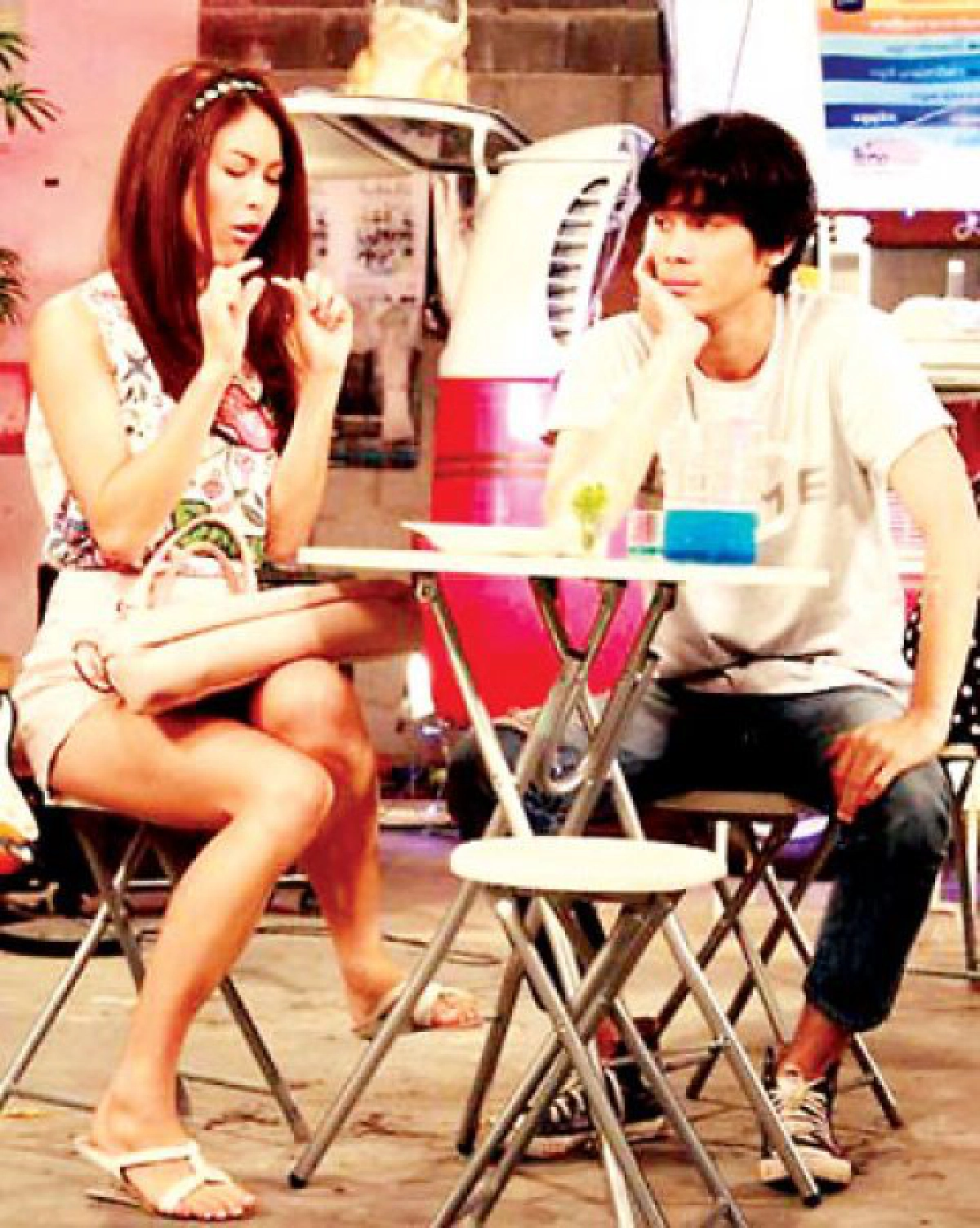 กระแสอินเทอร์เน็ตแรง...งเมื่อแฟนคลับรับไม่ได้ กระแสอินเทอร์เน็ตแรง...งเมื่อแฟนคลับรับไม่ได้