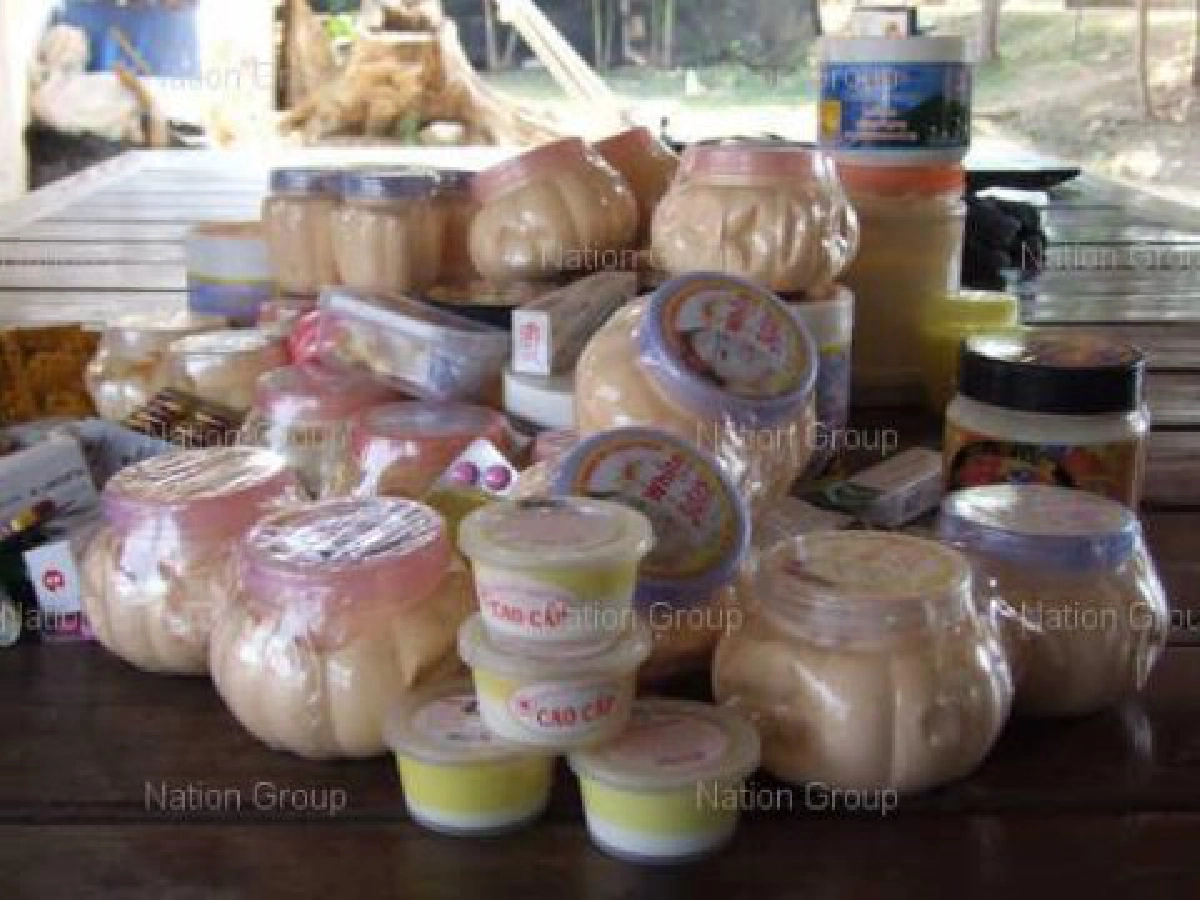 รวบเขมรมุสลิมขนครีมทาผิวอันตรายเข้าไทย รวบเขมรมุสลิมขนครีมทาผิวอันตรายเข้าไทย
