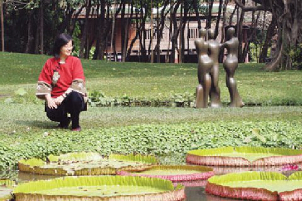 พึ่งตน พึ่งธรรม - ดร.ชาง ยูลิง กับตัวตนที่ลดลง
พึ่งตน พึ่งธรรม - ดร.ชาง ยูลิง กับตัวตนที่ลดลง