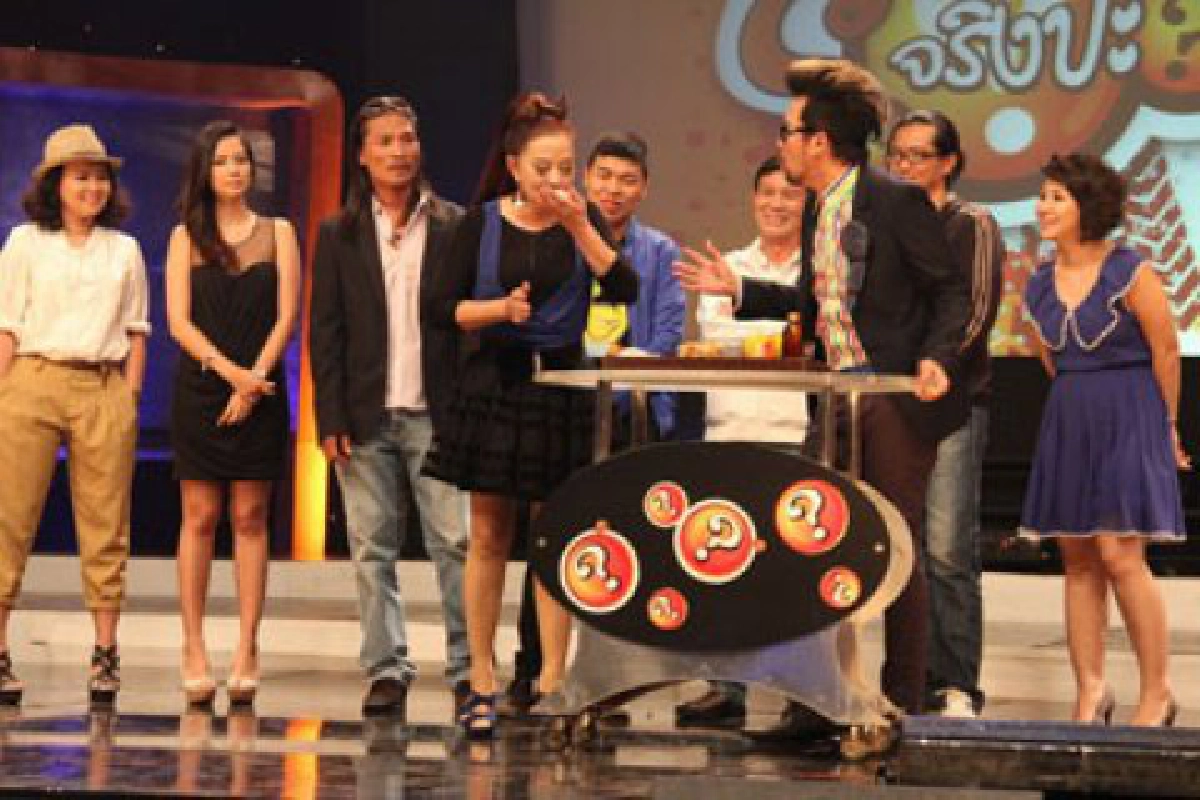 ไฮไลท์ทีวี  (ศุกร์ที่ 28 มกราคม 2554)

