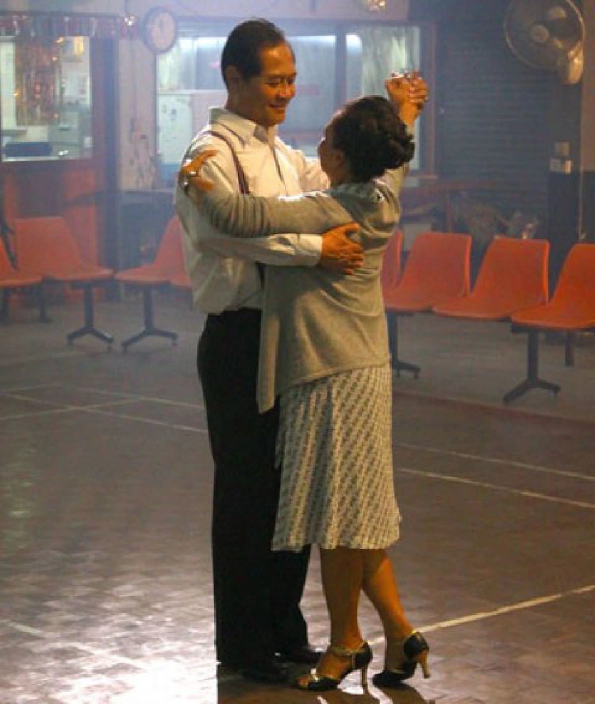 'เธอยัง...' เอ็มวีใหม่ 'โปเตโต้'
'ปั๊บ' ตกใจ 'บ๋อม-โน้ต' โผล่เซอร์ไพรส์ 

