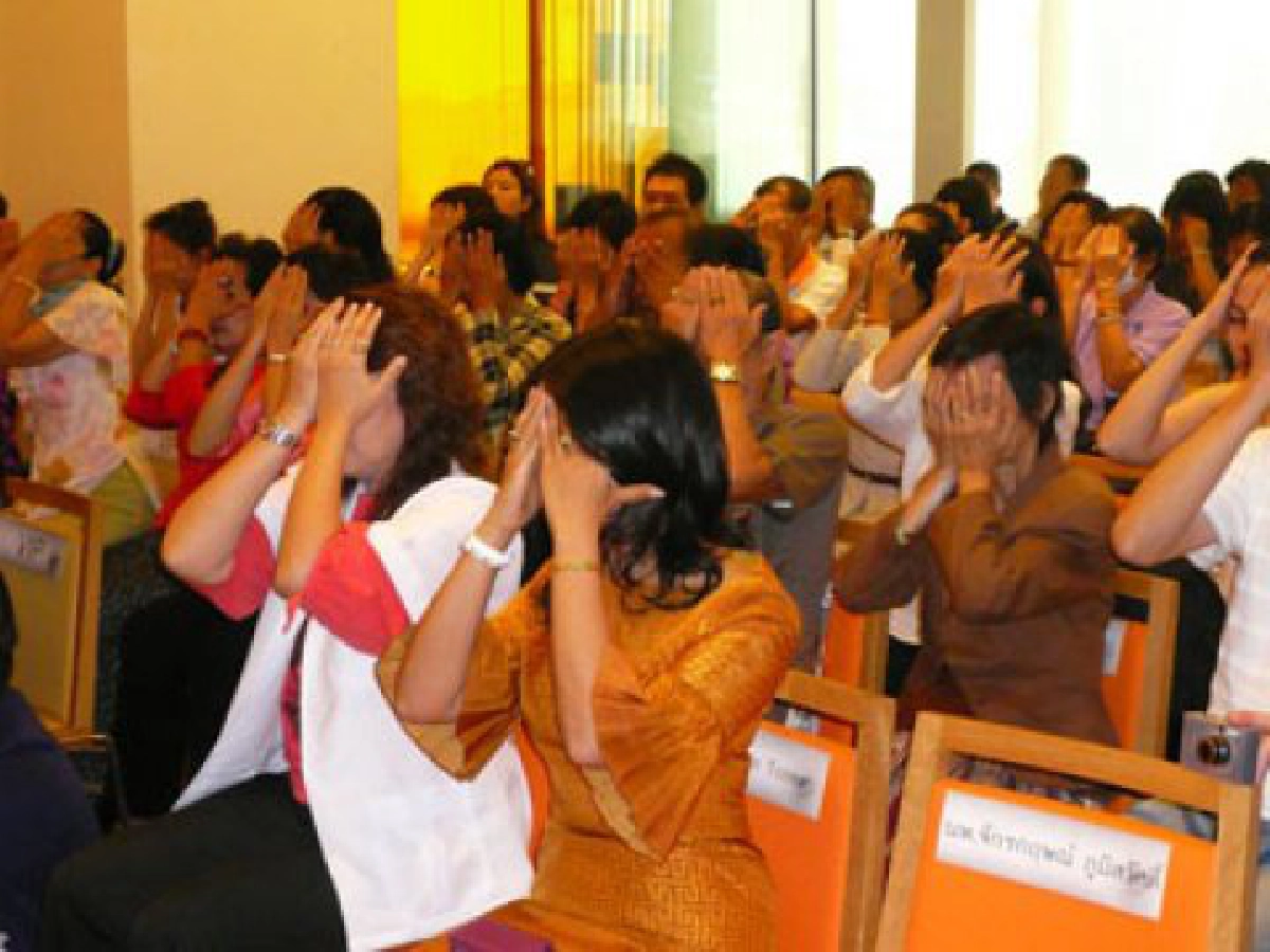 ให้ "ใจ" หยุดโรค (ร้าย)
ให้ "ใจ" หยุดโรค (ร้าย)