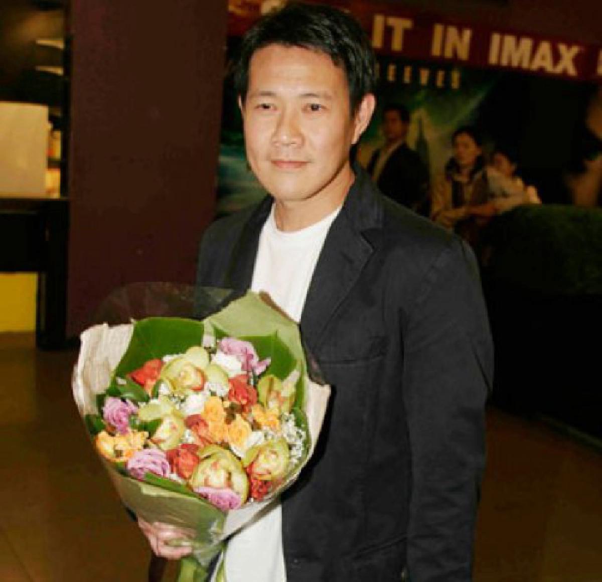 เม้าท์นอกจอ (จันทร์ที่ 31 มกราคม 2554) เม้าท์นอกจอ (จันทร์ที่ 31 มกราคม 2554)
