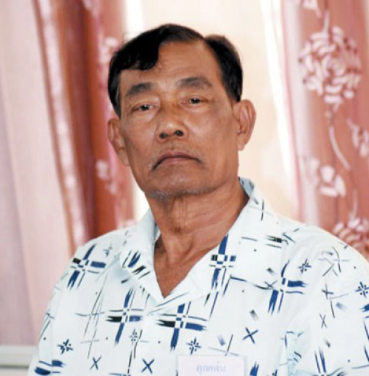 มูลนิธิศรเทพเดินหน้า 
อุ้มนักร้องลูกทุ่งป่วย 

