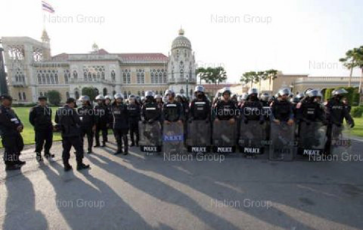ตร.กว่า10กองร้อยซ้อมรับมือพธม. ตร.กว่า10กองร้อยซ้อมรับมือพธม.