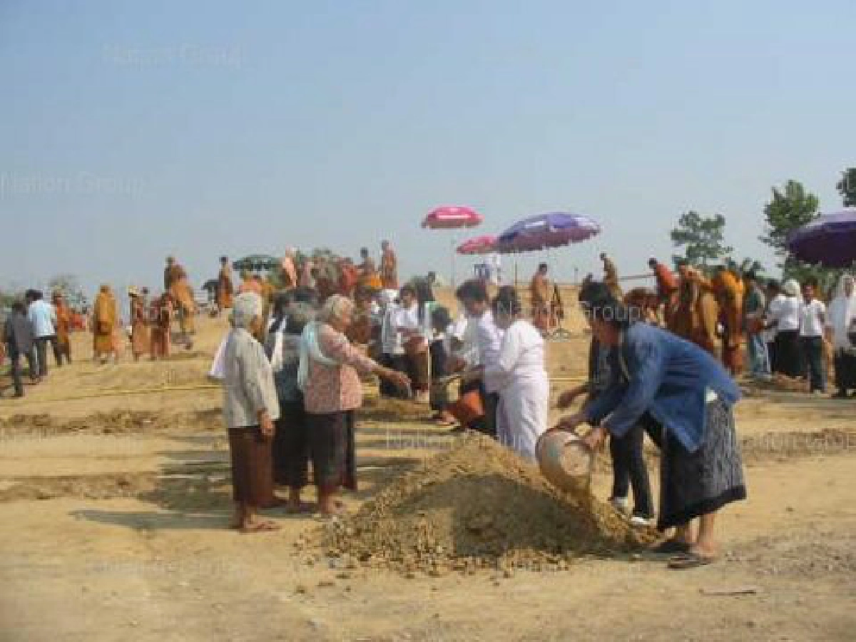 ทำบุญประทายข้าวเปลือกอุทิศหลวงตา ทำบุญประทายข้าวเปลือกอุทิศหลวงตา