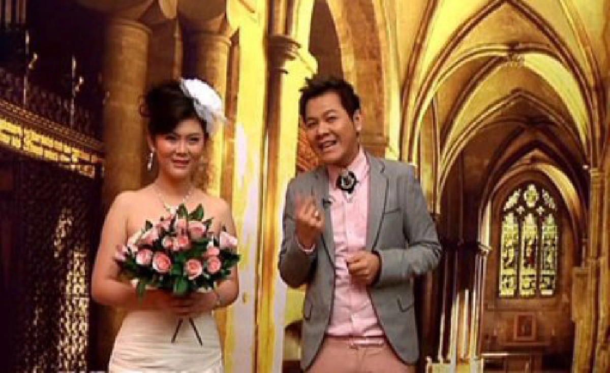 ไฮไลท์ทีวี  (อังคารที่ 15 กุมภาพันธ์ 2554)

