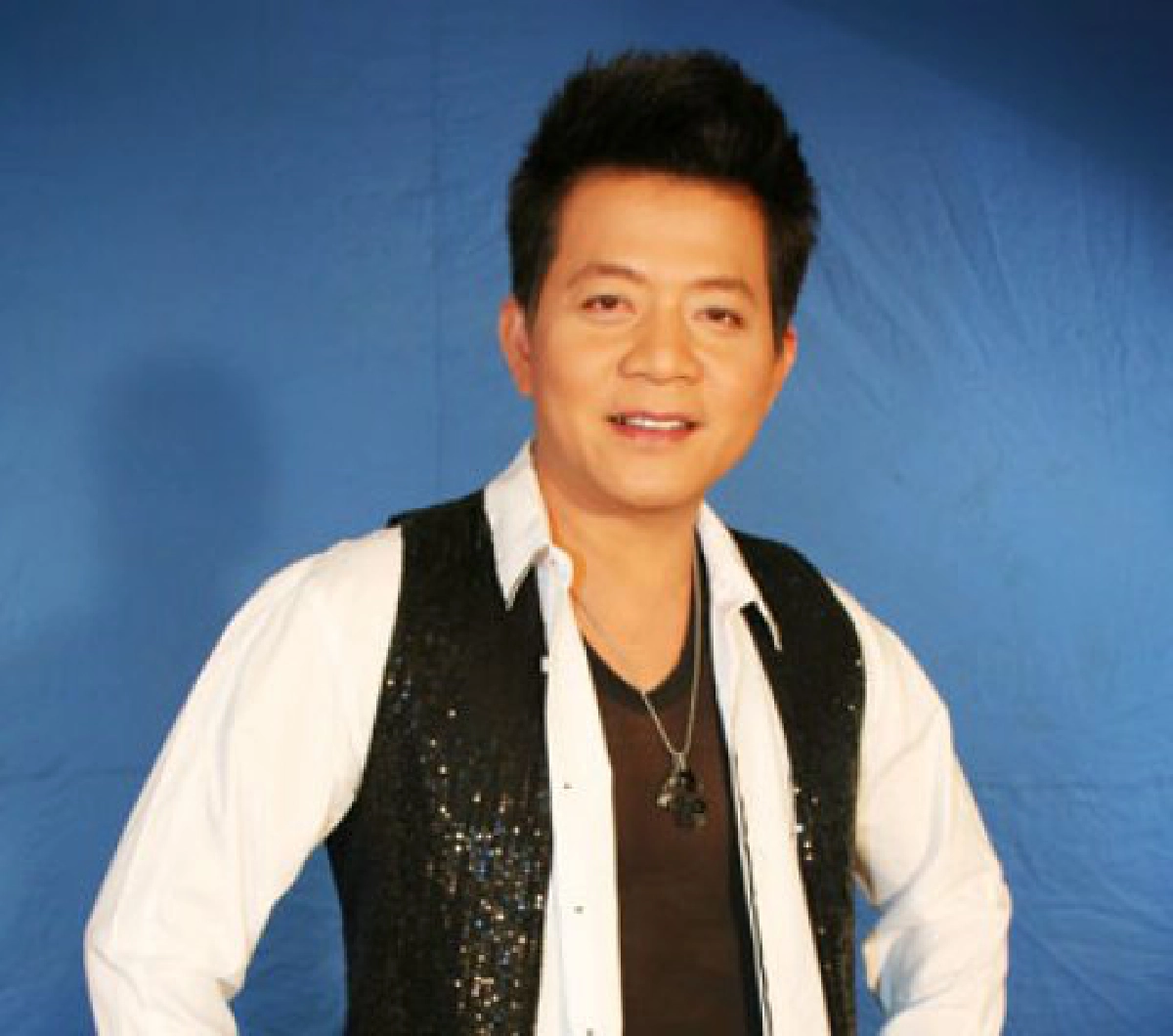 ชลธี-ประยงค์ ฟื้นลูกทุ่ง 
ดันดำรง "สวรรค์บ้านทุ่ง 

