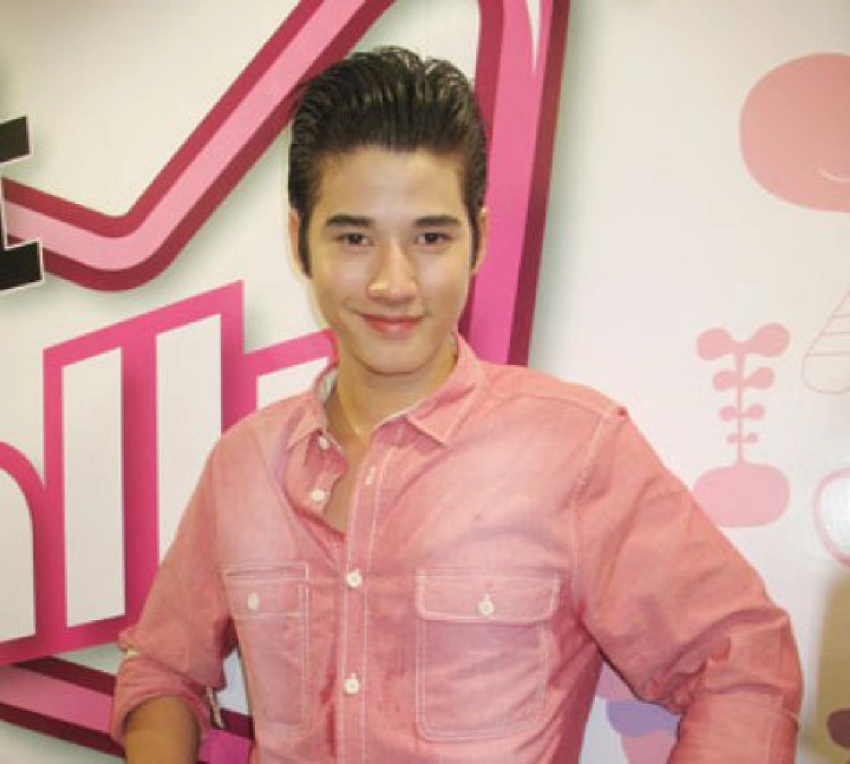 เม้าท์นอกจอ (ศุกร์ที่ 18 กุมภาพันธ์ 2554ป เม้าท์นอกจอ (ศุกร์ที่ 18 กุมภาพันธ์ 2554ป