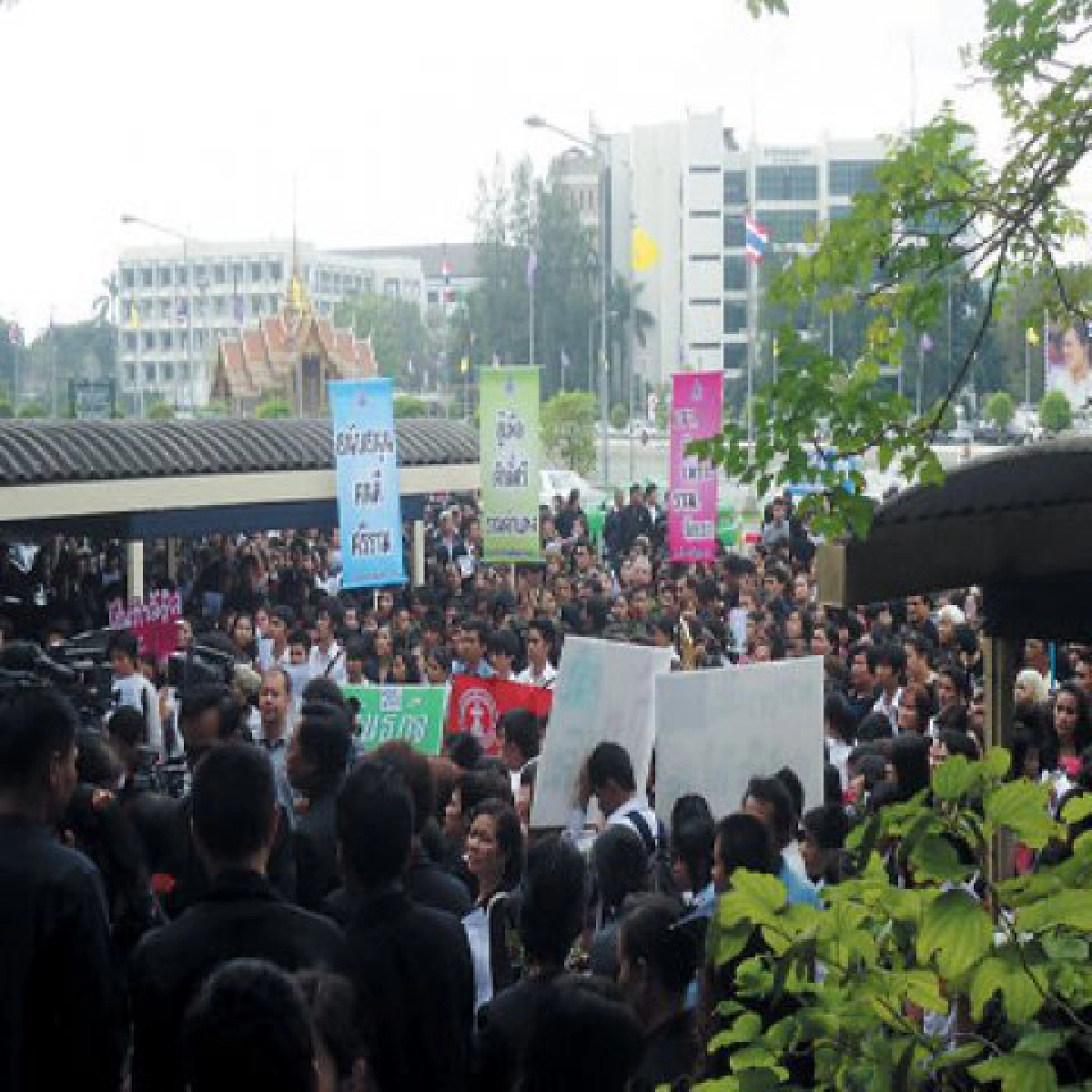 ขุมทรัพย์ฐานอำนาจรามคำแหงในสายตา"รศ.คิม ไชยแสนสุข" ขุมทรัพย์ฐานอำนาจรามคำแหงในสายตา"รศ.คิม ไชยแสนสุข"