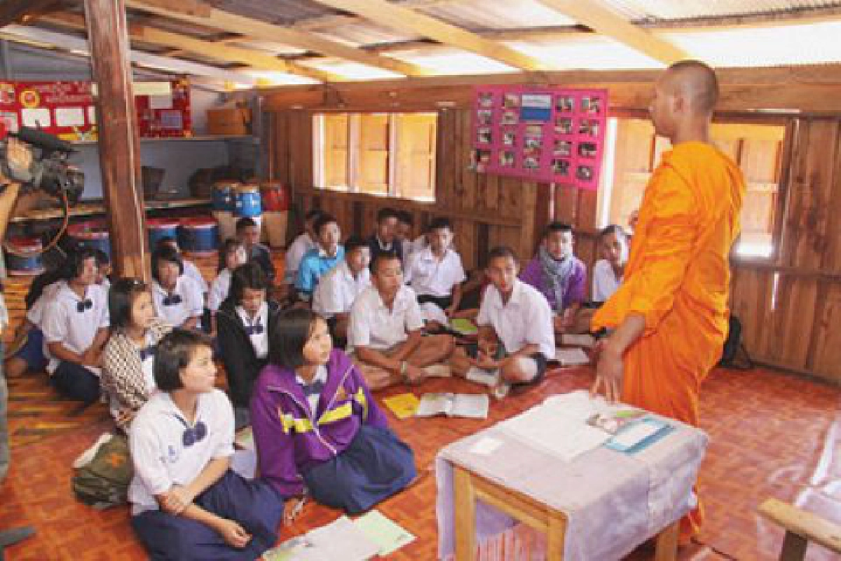 พระบัณฑิตอาสา
พระ...ผู้นำทางจิตวิญญาณแห่งขุนเขา
พระบัณฑิตอาสา
พระ...ผู้นำทางจิตวิญญาณแห่งขุนเขา