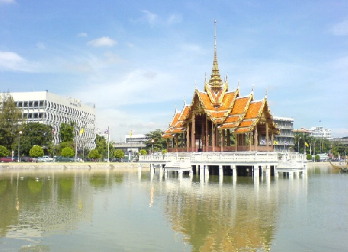 แนะเลี่ยง7เส้นทาง-รามฯรับปริญญา แนะเลี่ยง7เส้นทาง-รามฯรับปริญญา