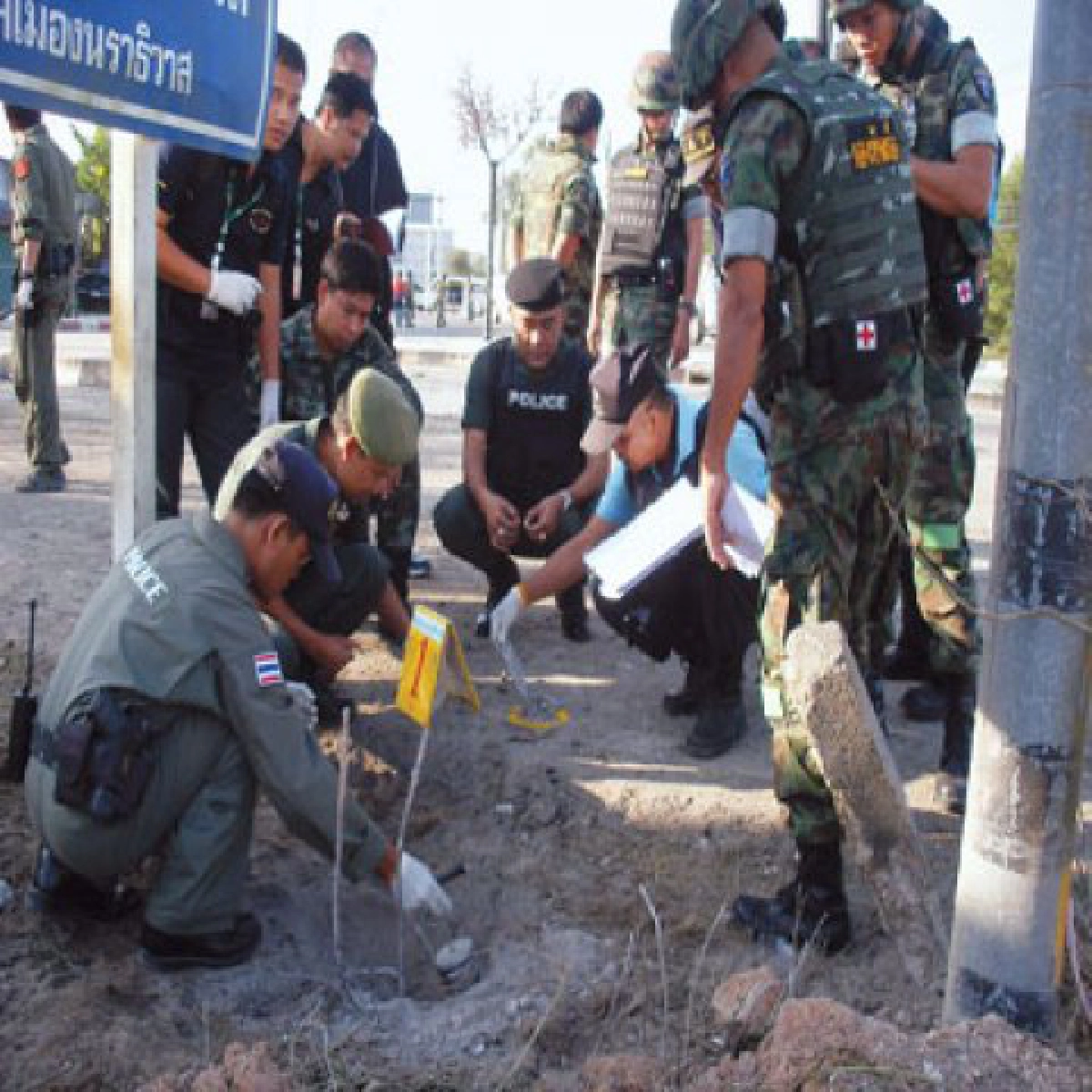 "มะแซ อุเซ็ง"โหมไฟใต้ต้านแผน"สานใจสู่สันติ"