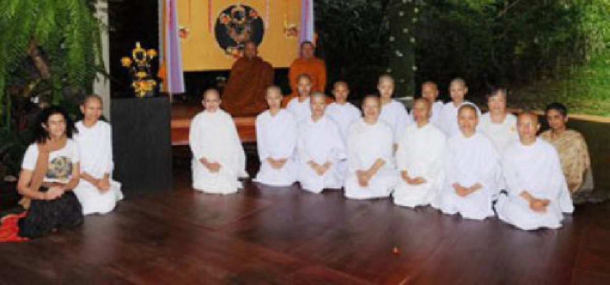มองนอกดูใน - ทำไมต้องหัวใจโพธิสัตว์ มองนอกดูใน - ทำไมต้องหัวใจโพธิสัตว์