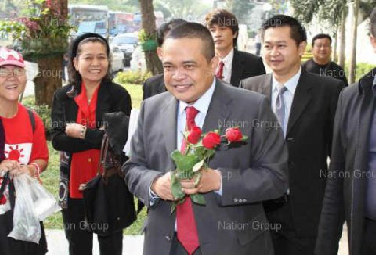 ศาลยกจตุพรฟ้องหมิ่นประมาทเทพไท ศาลยกจตุพรฟ้องหมิ่นประมาทเทพไท