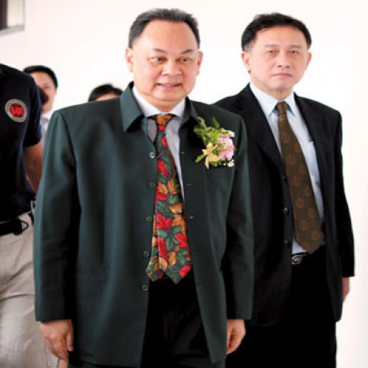 แตกแยก-การเมืองภายในจุดอ่อนไทย แตกแยก-การเมืองภายในจุดอ่อนไทย