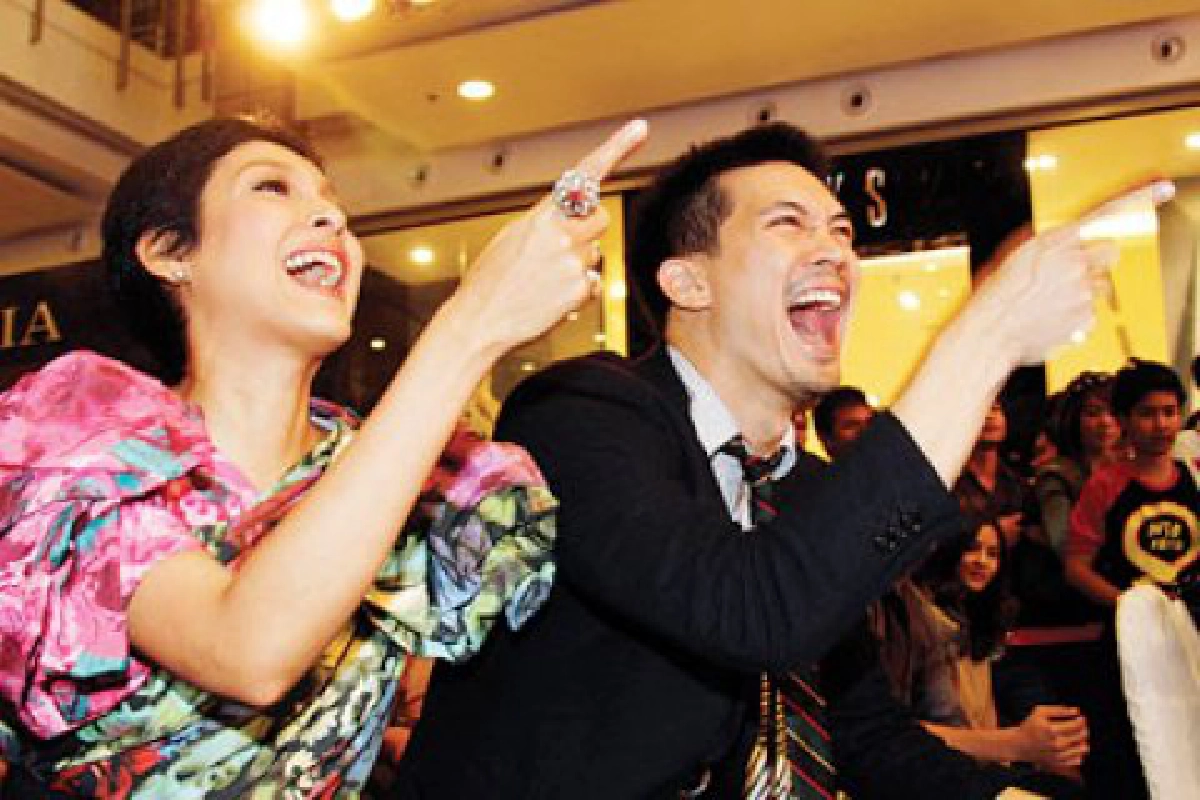 รักเราไม่เก่า แต่อย่างฮา...เอิ้กๆ