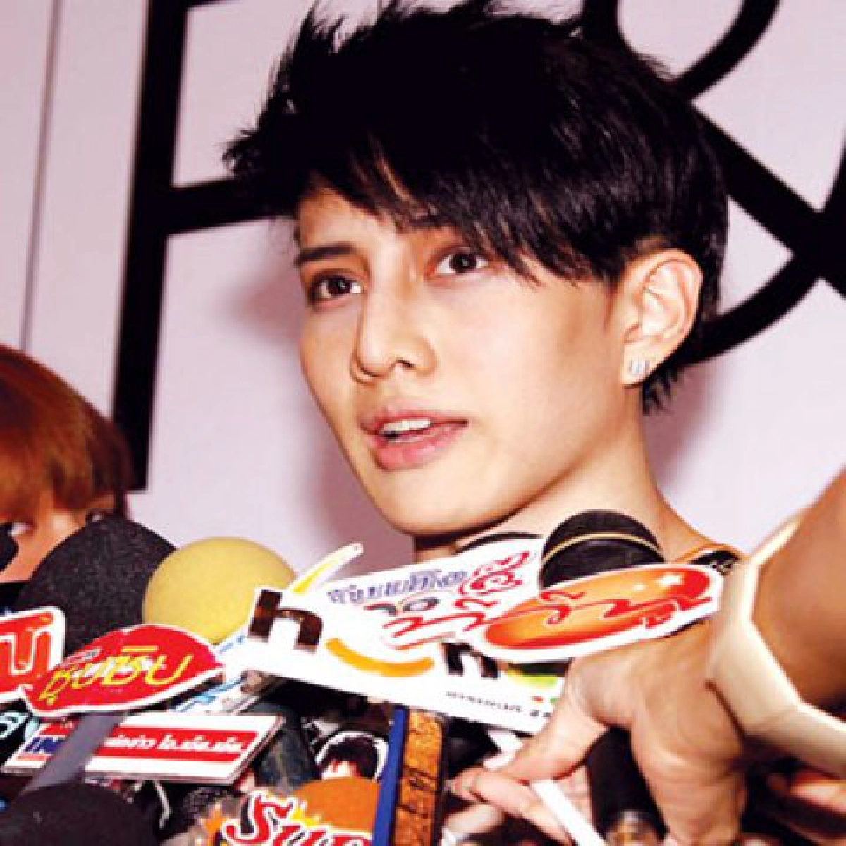 ซึ้งใจ"ไมค์"น้ำตาร่วงแฟนเพลงชมเพลงดี ซึ้งใจ"ไมค์"น้ำตาร่วงแฟนเพลงชมเพลงดี