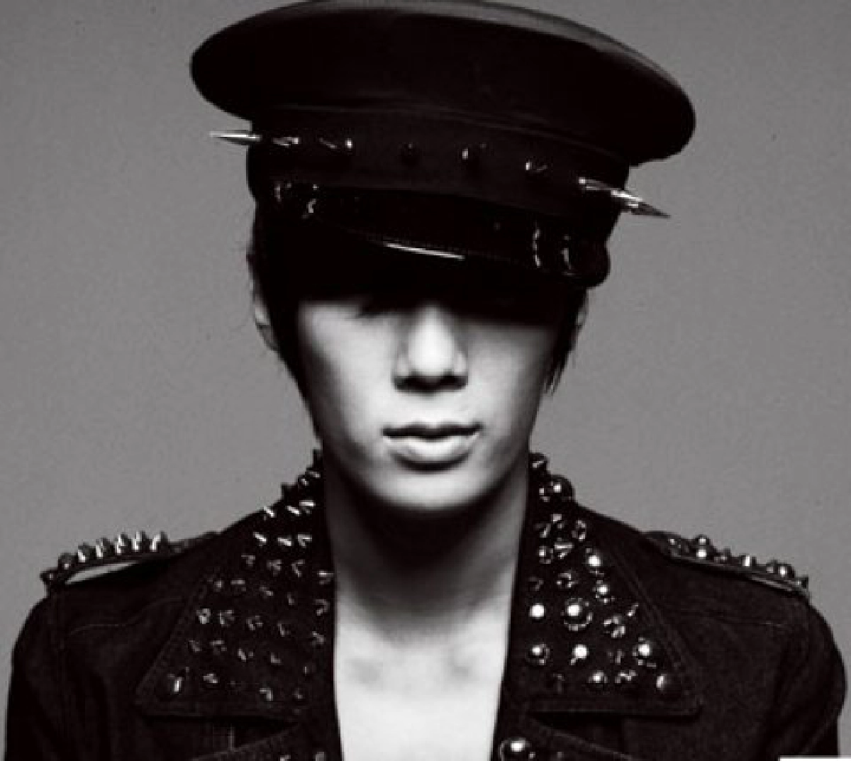 ปาร์ค จองมิน กับผลงานเดี่ยวแรก เมื่อไม่มี SS501
ปาร์ค จองมิน กับผลงานเดี่ยวแรก เมื่อไม่มี SS501