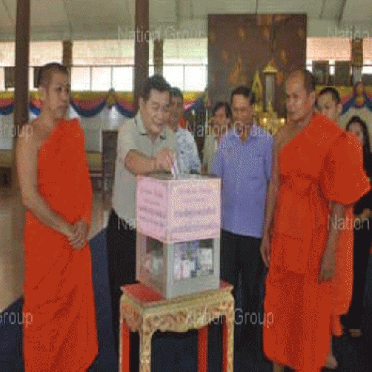 วัดราชบูรณะรับบริจาคช่วยดินไหวญี่ปุ่น วัดราชบูรณะรับบริจาคช่วยดินไหวญี่ปุ่น