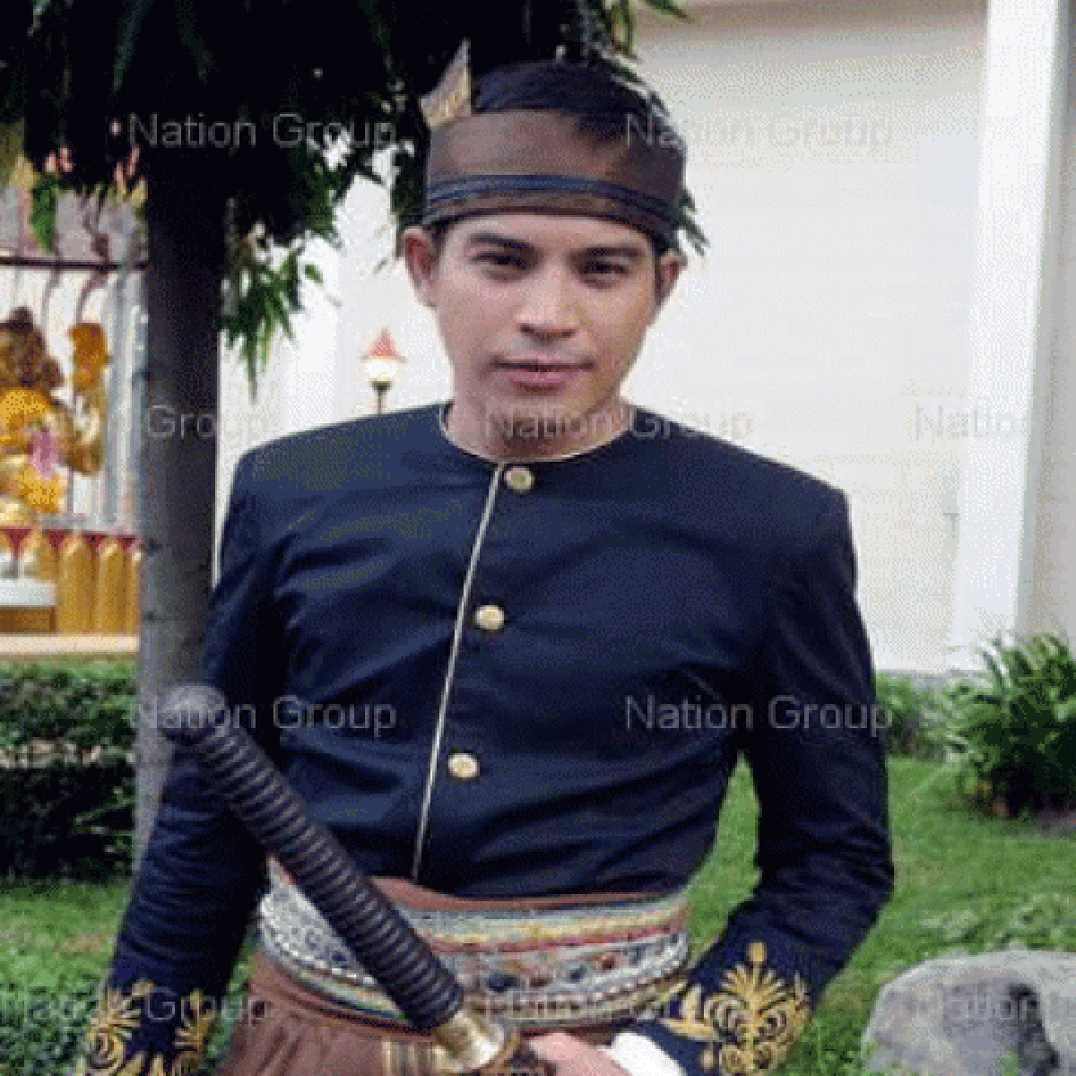 "ปอ"เมินข่าวขาลง "ปอ"เมินข่าวขาลง