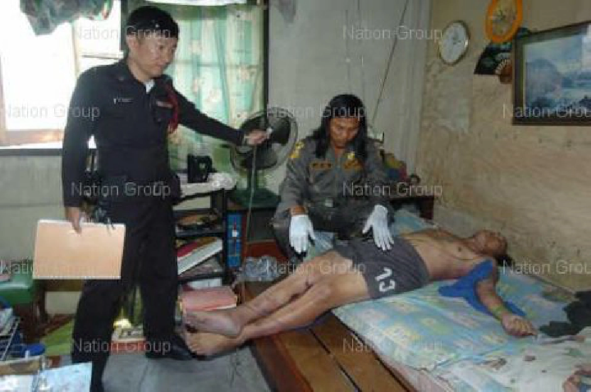 ฆ่าตัวตายพิสดารสายทองแดงพันรอบตัวช็อตดับคาที่  