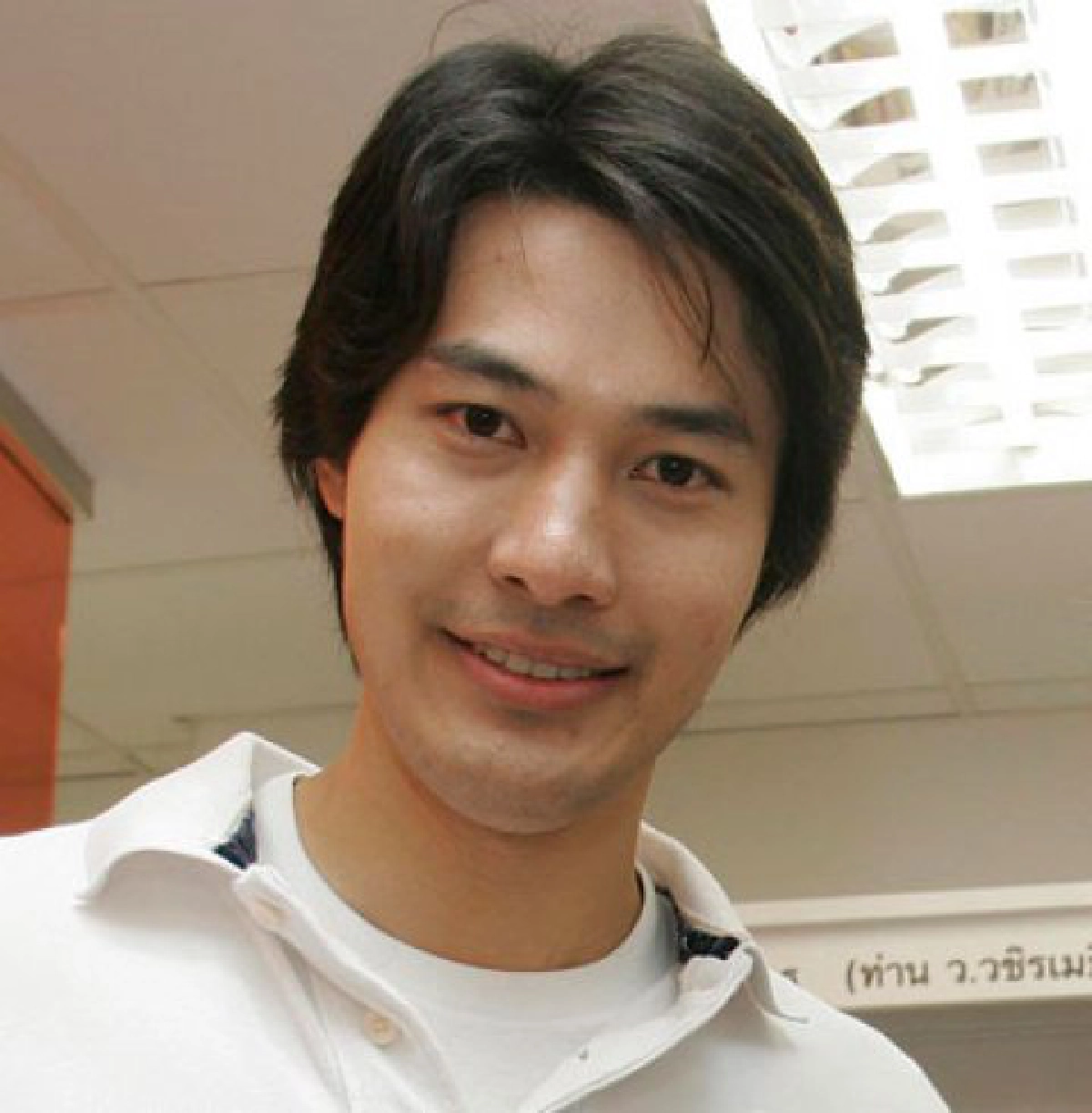 เม้าท์นอกจอ (อังคารที่ 29 มีนาคม 2554)
เม้าท์นอกจอ (อังคารที่ 29 มีนาคม 2554)