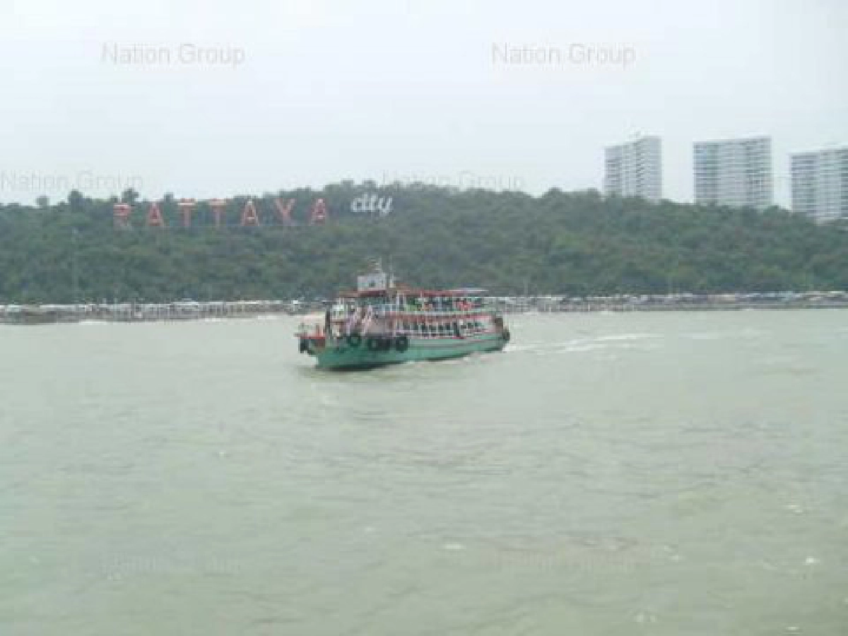 พัทยาปิดเกาะล้านชักธงแดงห้ามออกเรือ พัทยาปิดเกาะล้านชักธงแดงห้ามออกเรือ