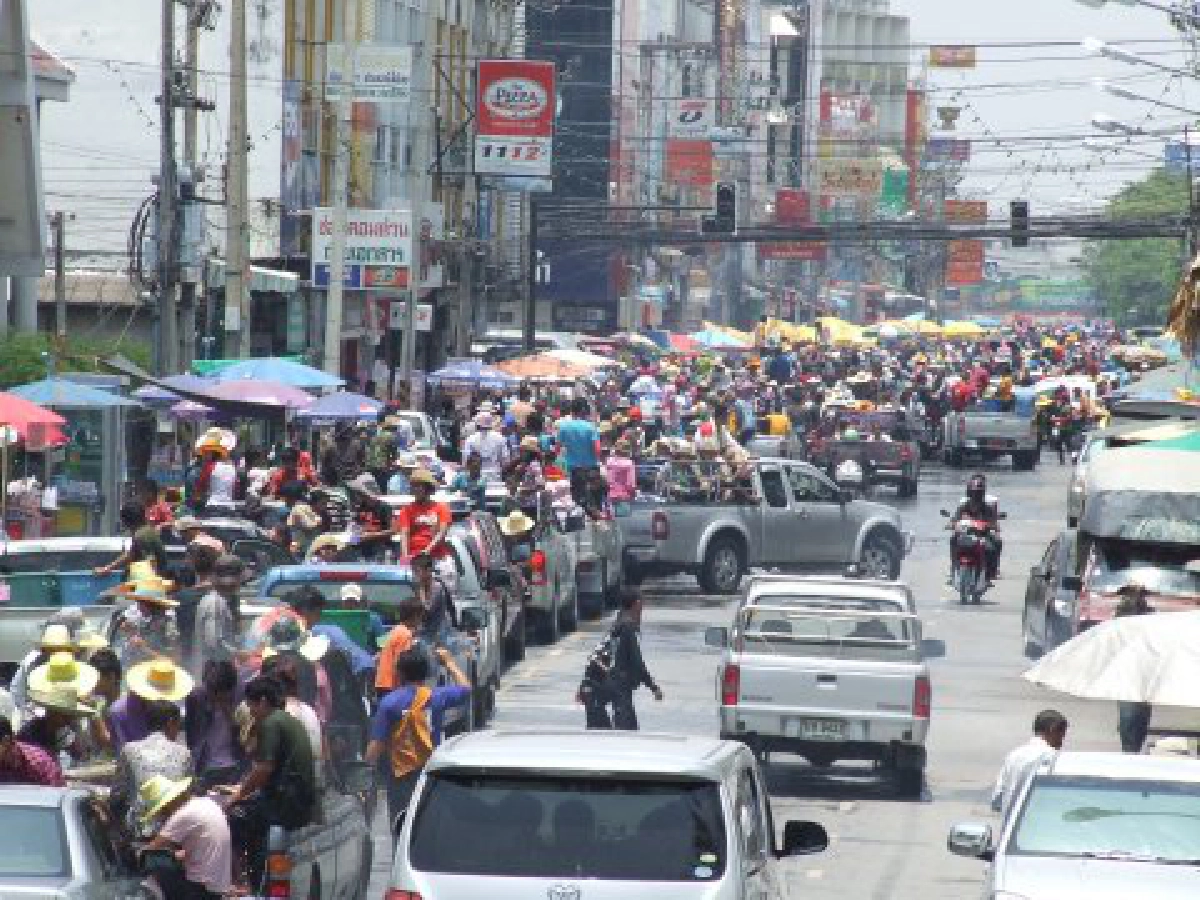 กปภ.ชวนนักท่องเที่ยวเล่นน้ำสงกรานต์ช่วยอุทกภัยภาคใต้ กปภ.ชวนนักท่องเที่ยวเล่นน้ำสงกรานต์ช่วยอุทกภัยภาคใต้