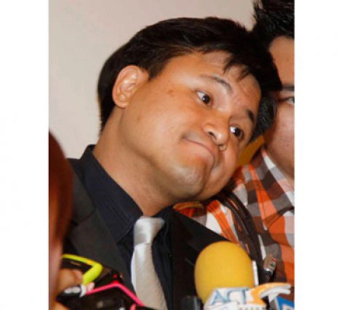  "เฮ้อ!!! เป็นต่อ จะได้ไปต่อมั้ยเนี่ย"