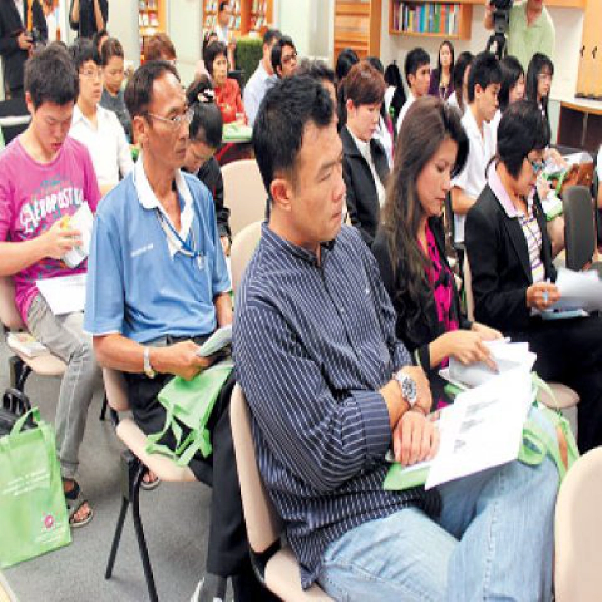 เตือนวัยรุ่นกินยาคุมฉุกเฉินระวังยาผิดเสี่ยงเอดส์-ท้อง
