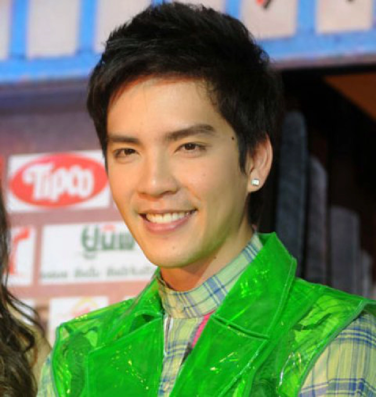 "นิว" ยันไม่เคยขึ้นหัวบีบีว่า "ควาย"
พอใจลดสัมพันธ์ "จุ๋ย" แค่เพื่อน "นิว" ยันไม่เคยขึ้นหัวบีบีว่า "ควาย"
พอใจลดสัมพันธ์ "จุ๋ย" แค่เพื่อน