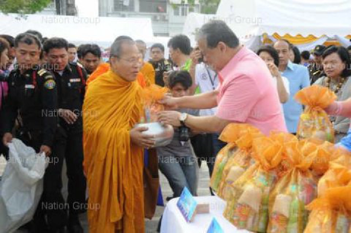 เล็งคัดเทพีสงกรานต์เชียงใหม่เป็นแอร์ เล็งคัดเทพีสงกรานต์เชียงใหม่เป็นแอร์