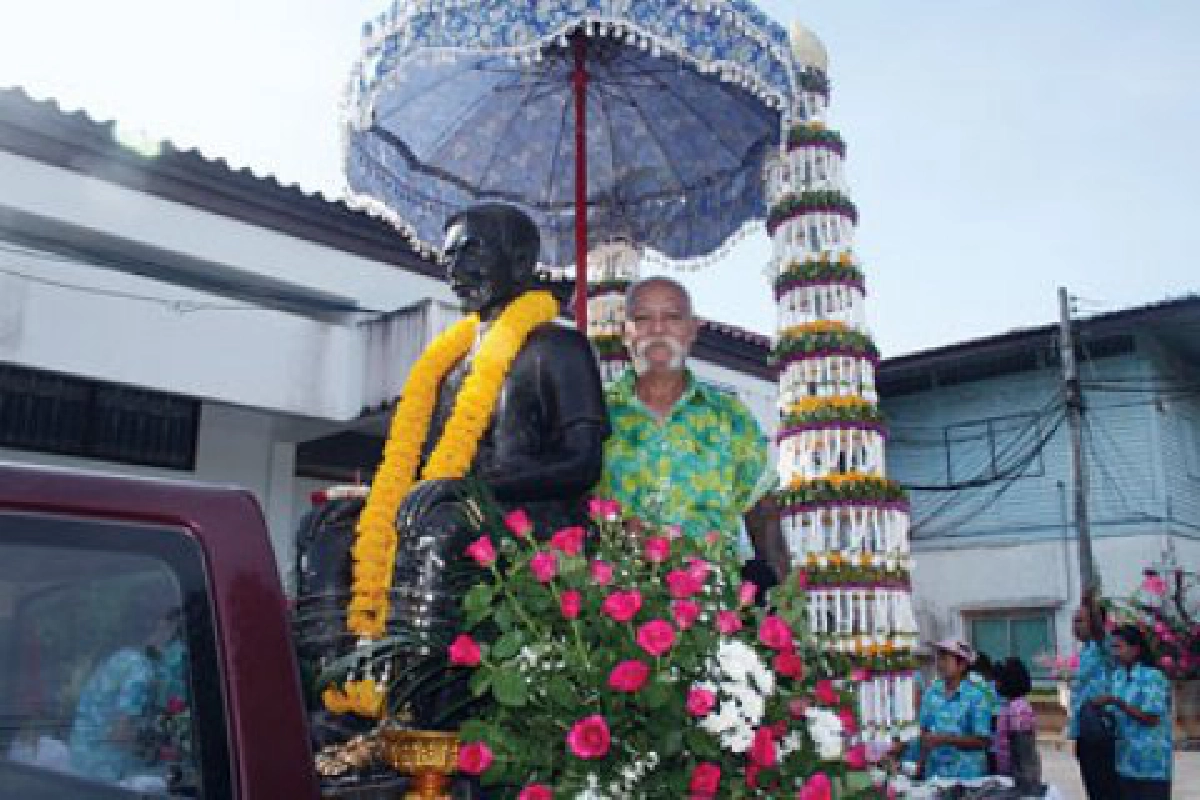 'พุทธ-มุสลิม' ร่วมสืบสานงานบุญ 'ทวดสะบ้าย้อย'
'พุทธ-มุสลิม' ร่วมสืบสานงานบุญ 'ทวดสะบ้าย้อย'