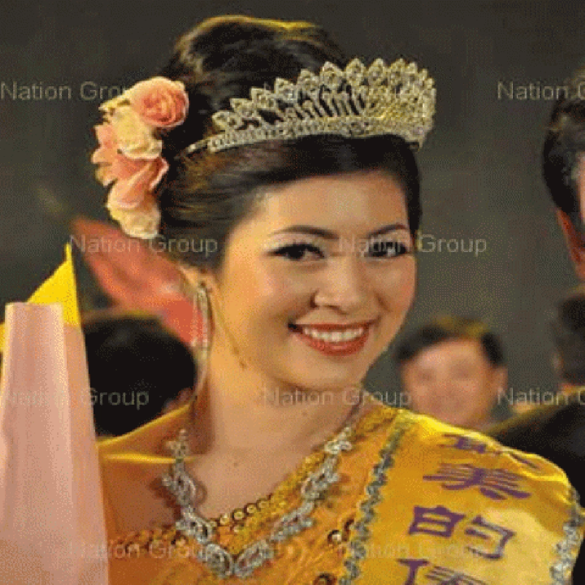 นศ.แพทย์คว้าเทพีสงกรานต์เชียงใหม่ นศ.แพทย์คว้าเทพีสงกรานต์เชียงใหม่
