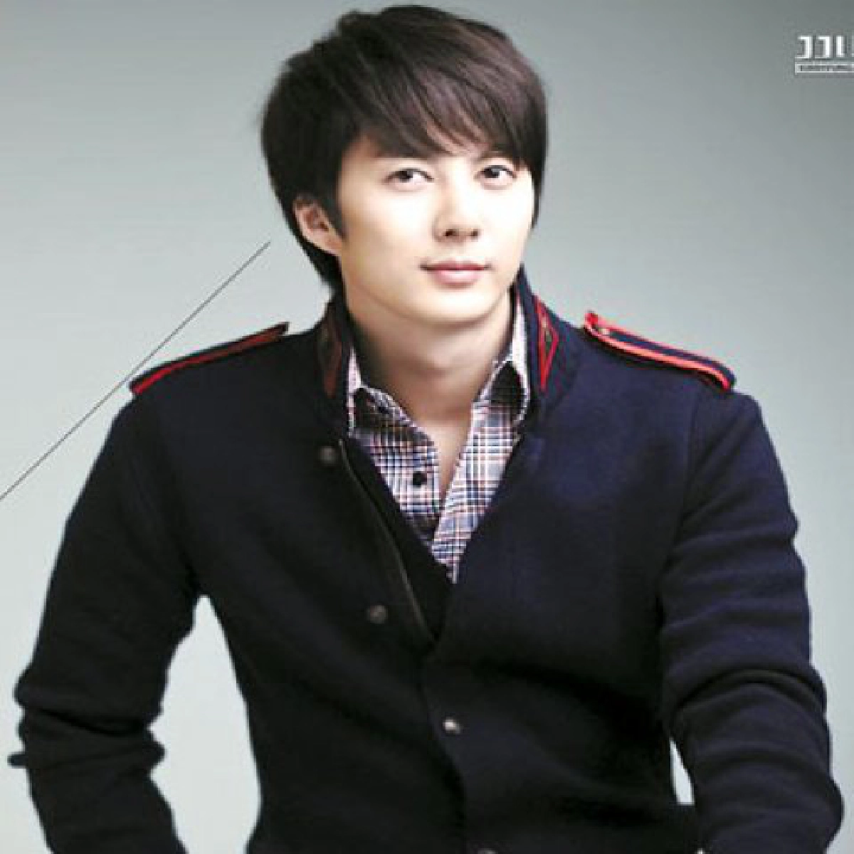 อีกก้าวเดี่ยวๆของผู้ชายที่ชื่อ'คิม ฮยองจุน' อีกก้าวเดี่ยวๆของผู้ชายที่ชื่อ'คิม ฮยองจุน'