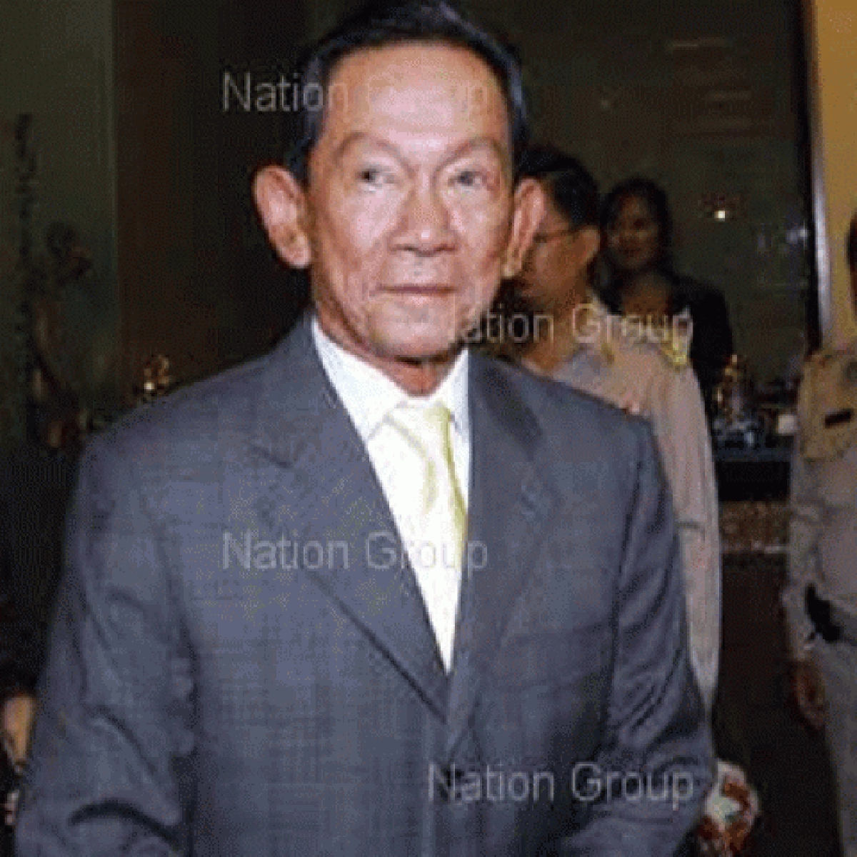 เสธ.หนั่นเปิดบ้านวีระกานต์โผล่อวยพร เสธ.หนั่นเปิดบ้านวีระกานต์โผล่อวยพร