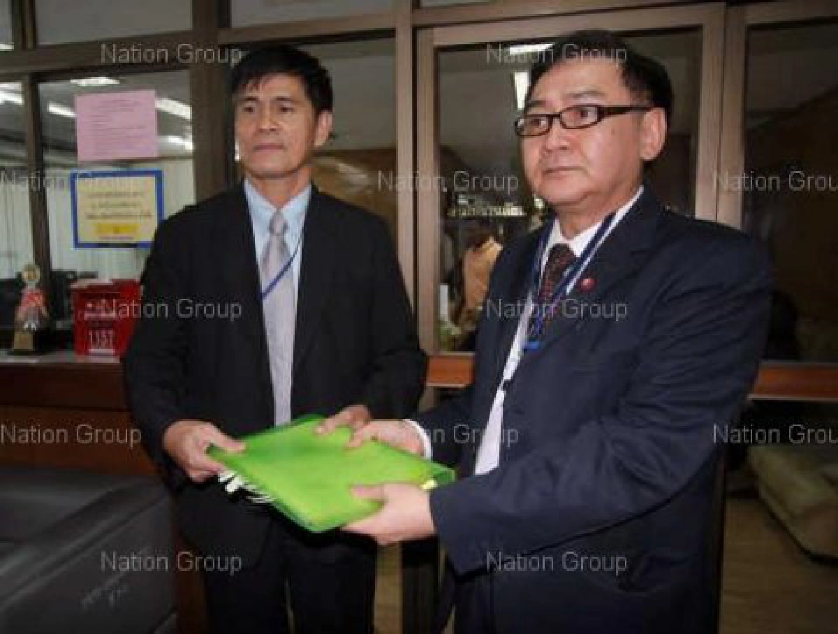 อัยการเห็นชอบหมายเรียกแกนนำนปช. อัยการเห็นชอบหมายเรียกแกนนำนปช.