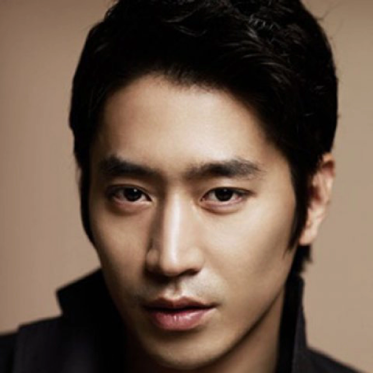 ซุบซิบเอเชีย (เสาร์ที่ 23 เมษายน 2554) ซุบซิบเอเชีย (เสาร์ที่ 23 เมษายน 2554)