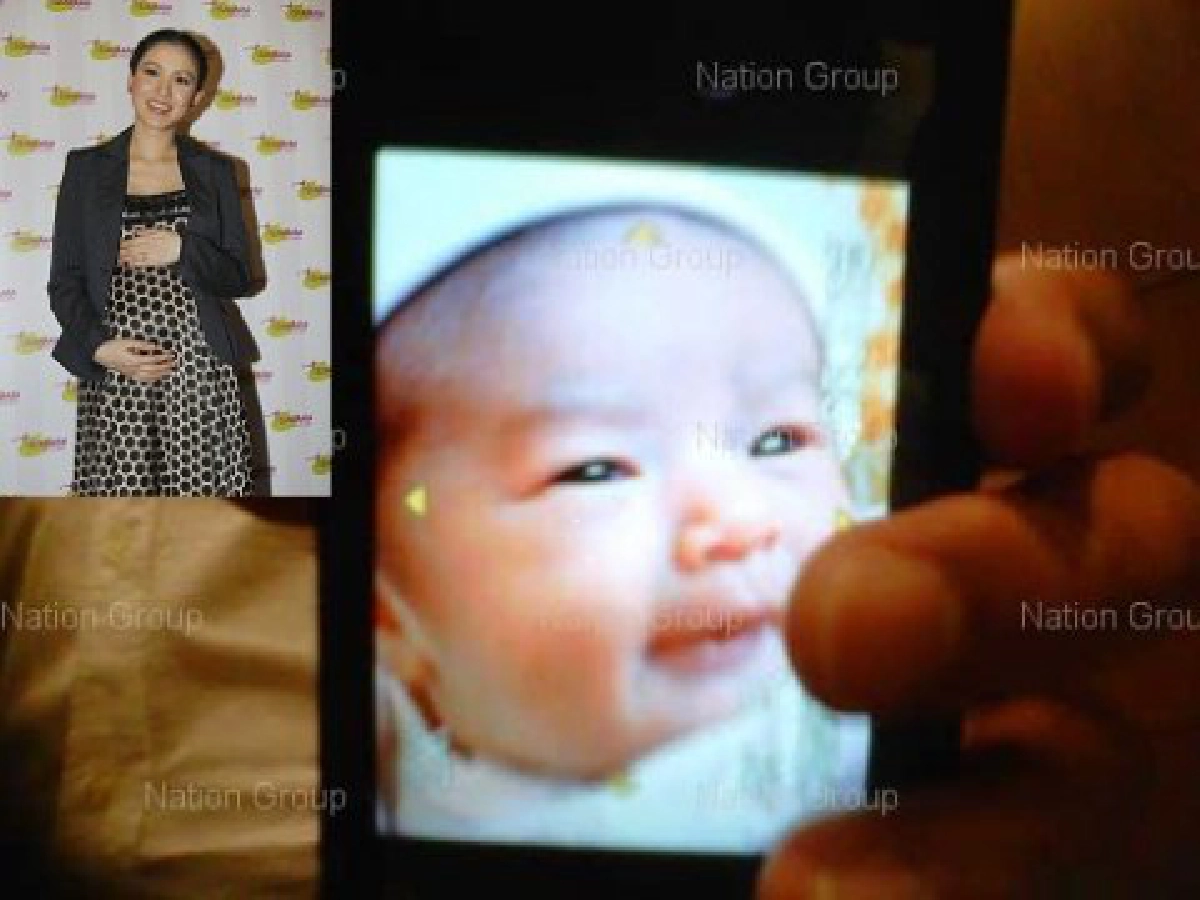 เผยโฉมลูกสาว'กบ-สุวนันท์'บรุ๊คปลื้มสมใจ เผยโฉมลูกสาว'กบ-สุวนันท์'บรุ๊คปลื้มสมใจ