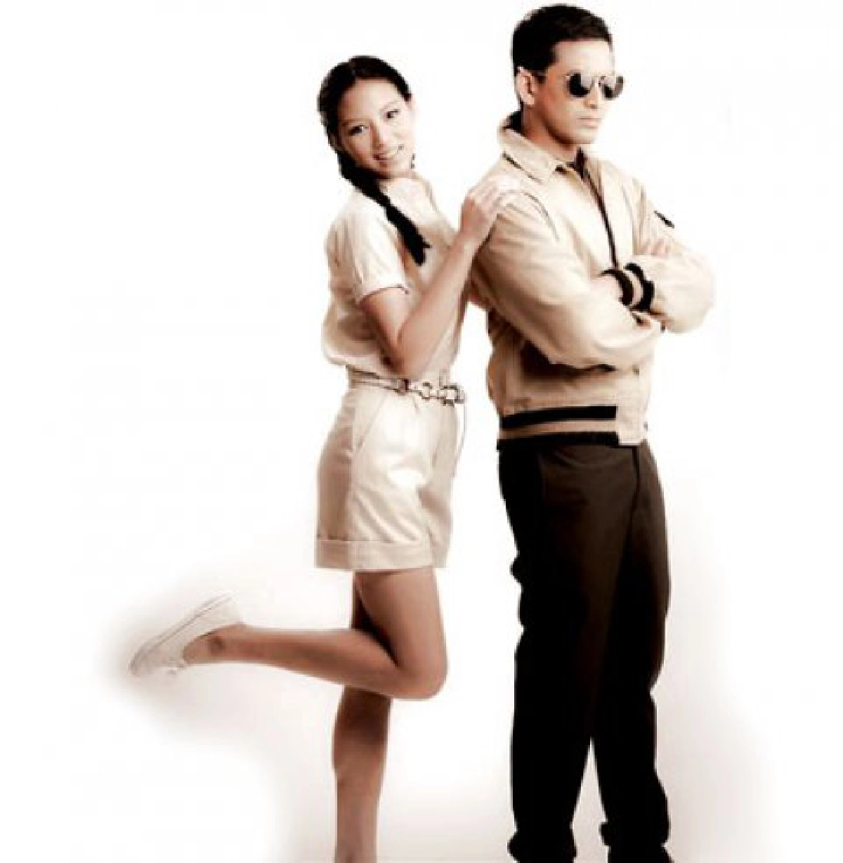 เสิร์ฟข่าวเม้าท์แตก (อังคารที่ 26 เมษายน 2554)
เสิร์ฟข่าวเม้าท์แตก (อังคารที่ 26 เมษายน 2554)