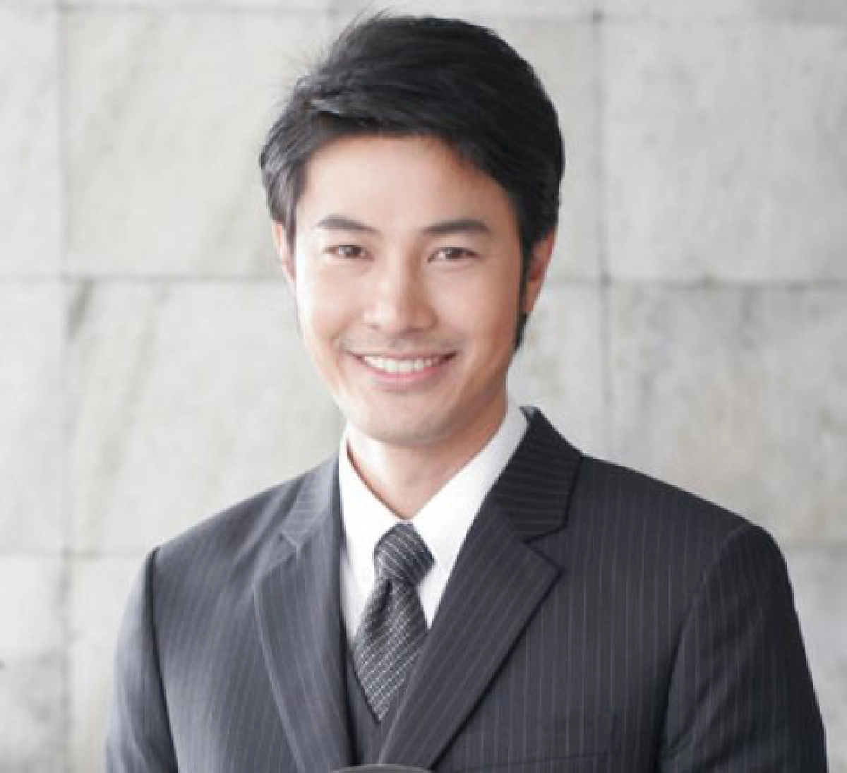 เม้าท์นอกจอ (พฤหัสบดีที่ 28 เมษายน 2554)
เม้าท์นอกจอ (พฤหัสบดีที่ 28 เมษายน 2554)