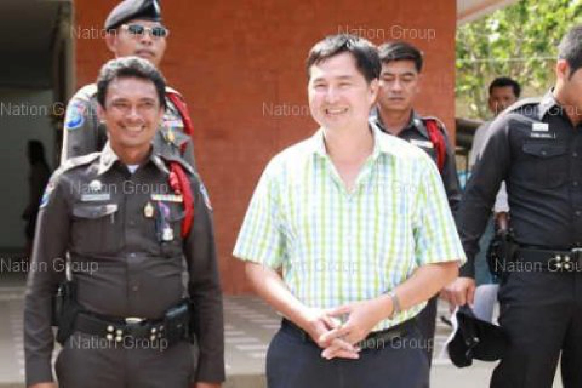 จับ"สมยศ พฤกษาเกษมสุข"คดีล้มเจ้า จับ"สมยศ พฤกษาเกษมสุข"คดีล้มเจ้า