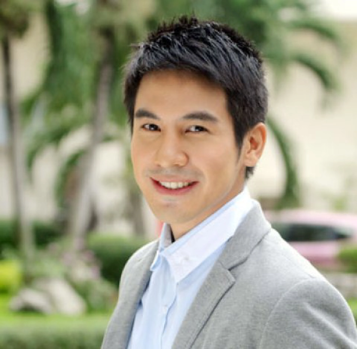 เม้าท์นอกจอ (เสาร์ที่ 7 พฤษภาคม 2554)
เม้าท์นอกจอ (เสาร์ที่ 7 พฤษภาคม 2554)