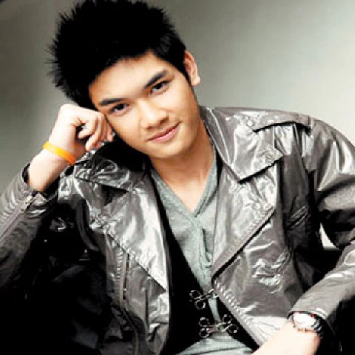 คนบันเทิงเจ๋งตบเท้าเข้าสู่รั้วมหาวิทยาลัย คนบันเทิงเจ๋งตบเท้าเข้าสู่รั้วมหาวิทยาลัย