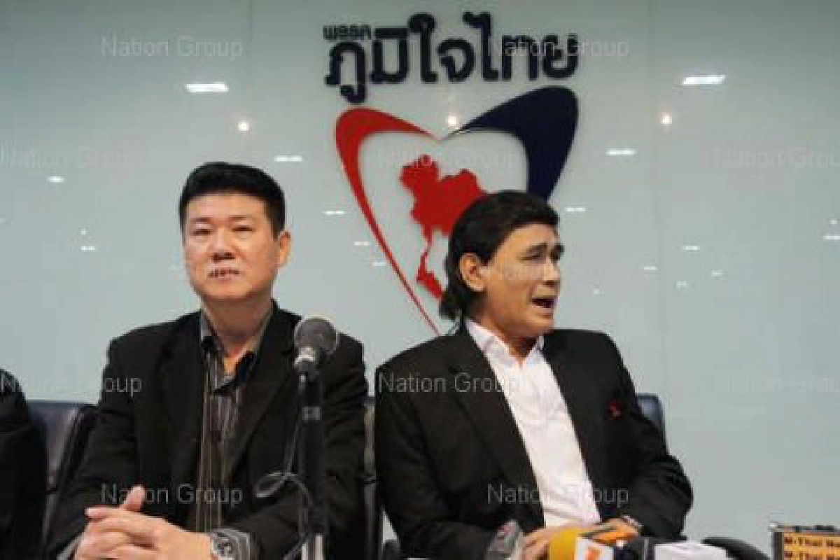 "กรุง-จิระพันธ์"เผ่นพท."เด็กเนวิน"โผซบ "กรุง-จิระพันธ์"เผ่นพท."เด็กเนวิน"โผซบ