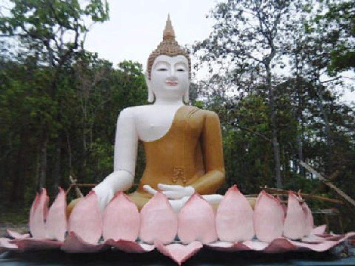 พระครูธรรมคุต(หลวงพี่โต้ง)
ในวันที่..."นำธรรมสร้างคน นำคนสร้างป่า" พระครูธรรมคุต(หลวงพี่โต้ง)
ในวันที่..."นำธรรมสร้างคน นำคนสร้างป่า"